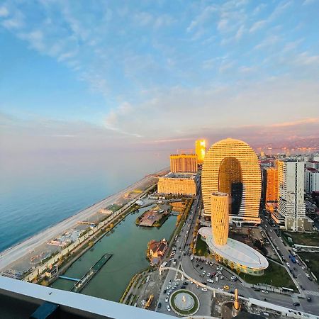 Luxury Batumi Hotel エクステリア 写真