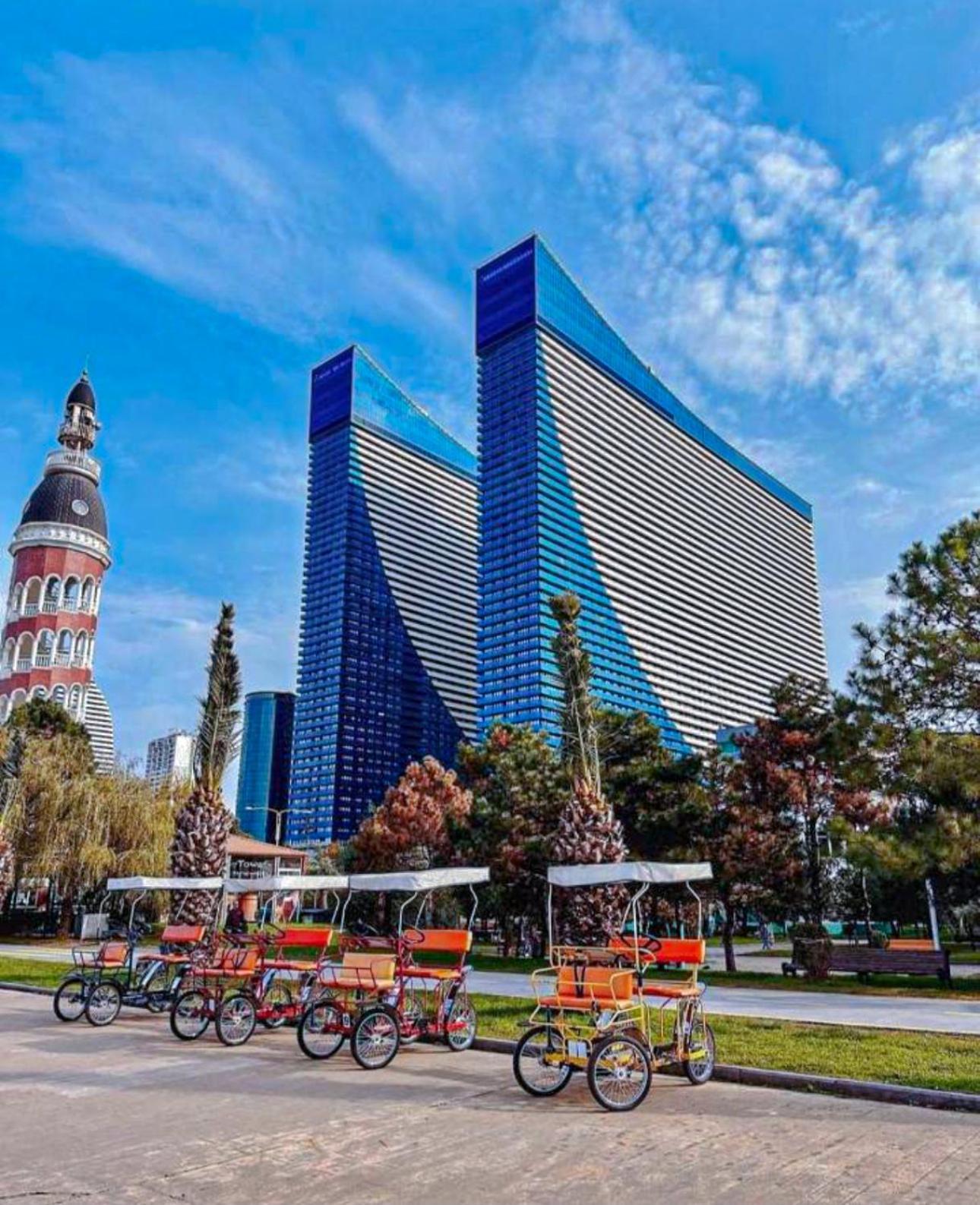 Luxury Batumi Hotel エクステリア 写真