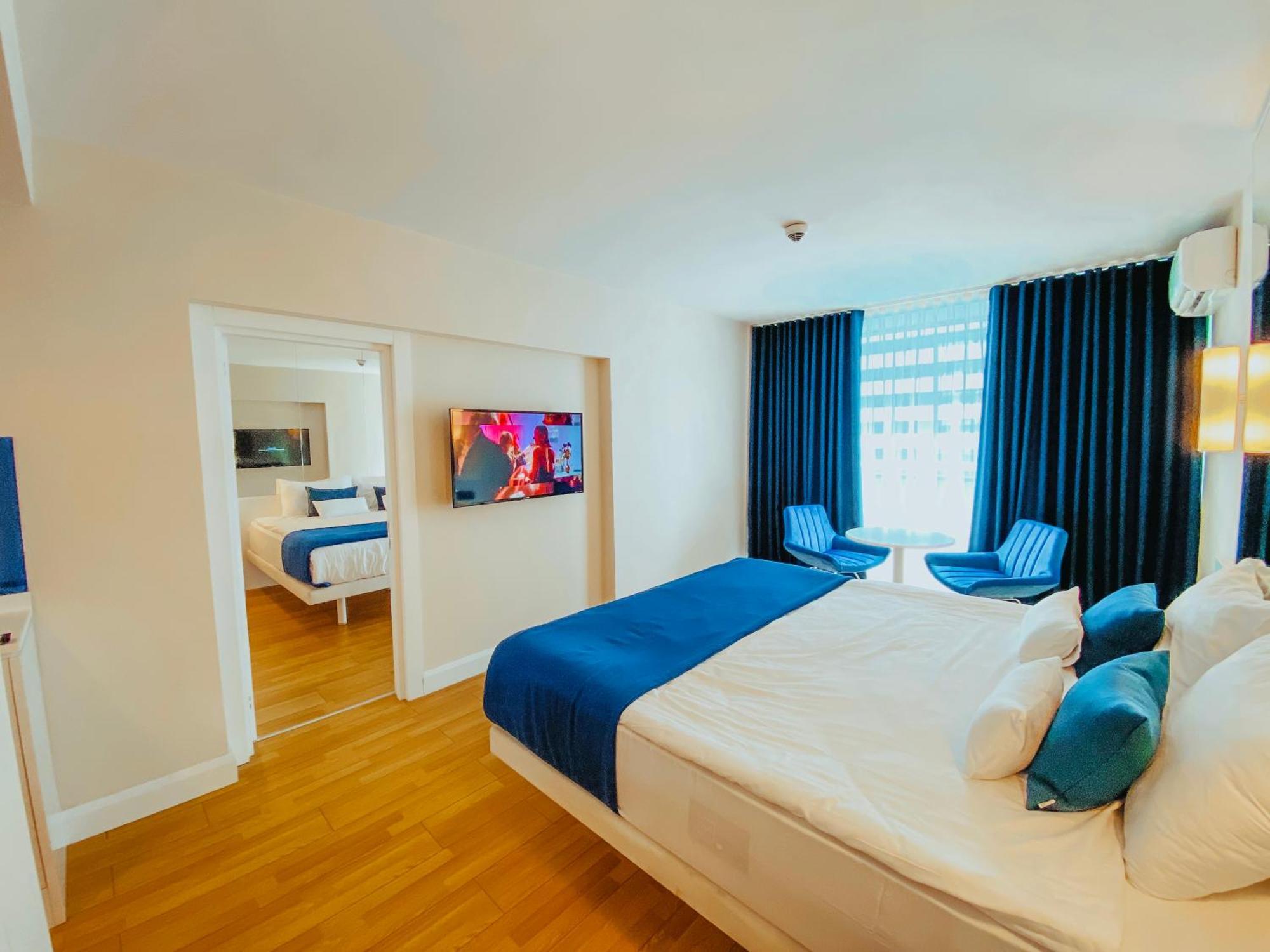 Luxury Batumi Hotel エクステリア 写真