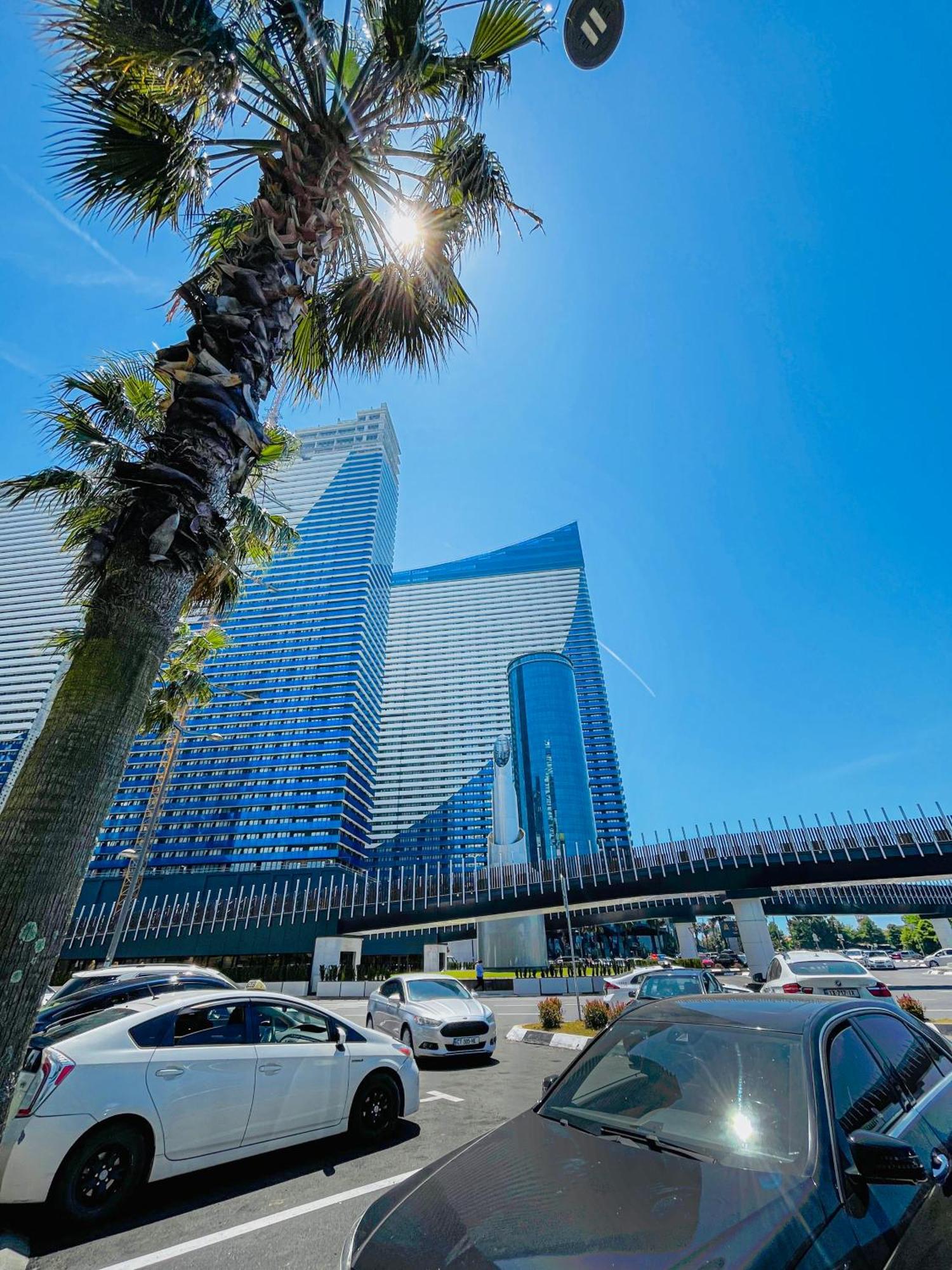 Luxury Batumi Hotel エクステリア 写真
